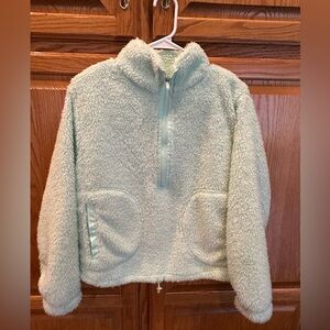 No Boundaries Mint Green Qarter Zip Women’s Small NWOT